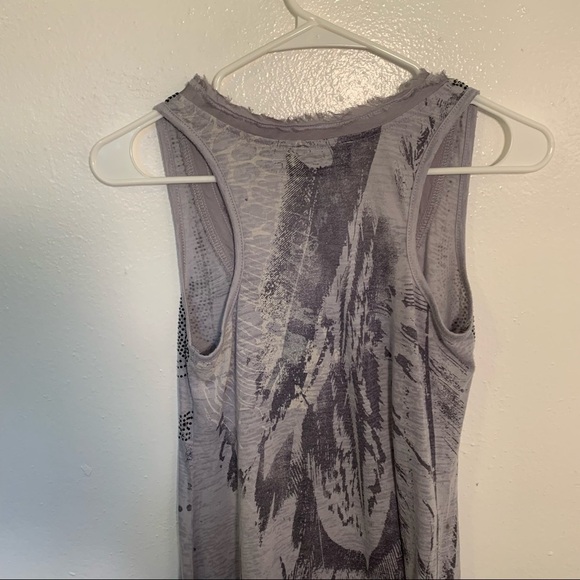 Miss Me Graphic Tank Asymmetric Hem - Picture 9 of 11